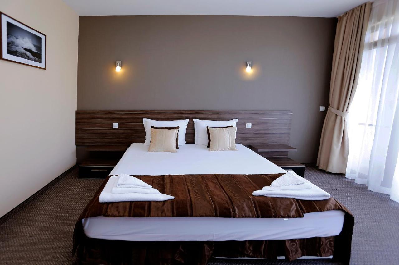 Coral Hotel Pomorie Exterior foto